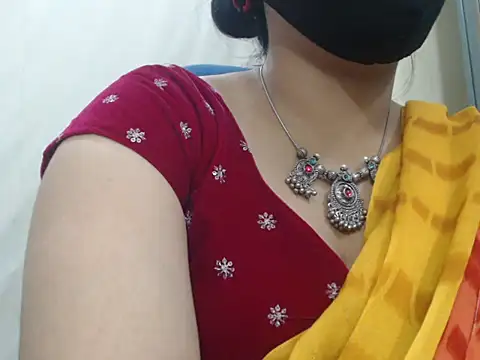 Lovely Siri 23 online show from 21, 7, 2026