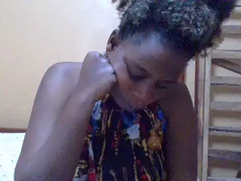 sweetbabra1 online show from 5, 3, 2025