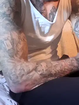 Snapshot of PIercingBoy38 chatting on 6, 2, 2025 PIercingBoy38 online show from 6, 2, 2025