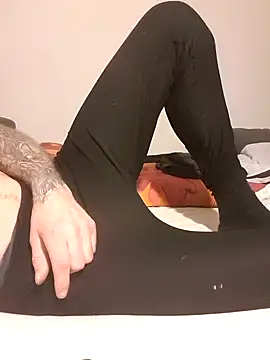 Snapshot of PIercingBoy38 chatting on 12, 2, 2025 PIercingBoy38 online show from 12, 2, 2025