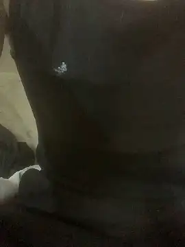 Snapshot of PIercingBoy38 chatting on 5, 3, 2025 PIercingBoy38 online show from 5, 3, 2025