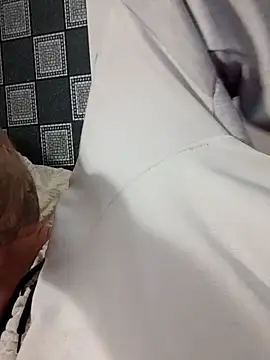 Snapshot of PIercingBoy38 chatting on 10, 9, 2025 PIercingBoy38 online show from 10, 9, 2025