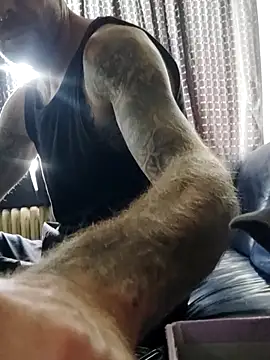 Snapshot of PIercingBoy38 chatting on 27, 9, 2025 PIercingBoy38 online show from 27, 9, 2025