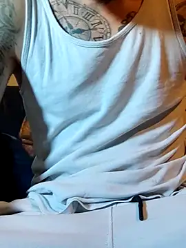 Snapshot of PIercingBoy38 chatting on 16, 10, 2025 PIercingBoy38 online show from 16, 10, 2025