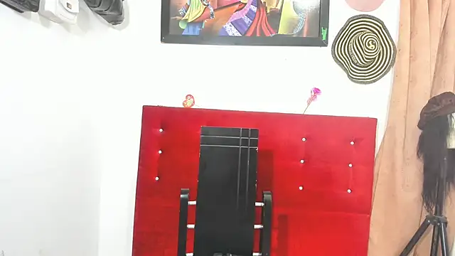 Snapshot of Alissamore3 chatting on 5, 7, 2026 Alissamore3 online show from 5, 7, 2026