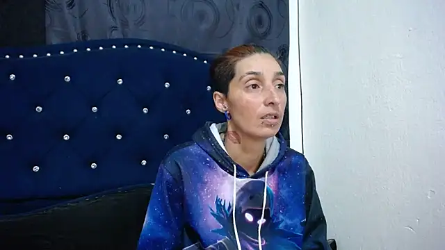 Snapshot of anyu1306 chatting on 6, 3, 2025 anyu1306 online show from 6, 3, 2025