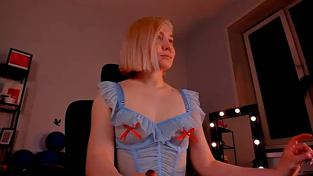 ReiYosimoto online show from 10, 1, 2025