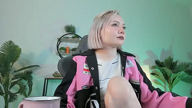 ReiYosimoto online show from 15, 3, 2025