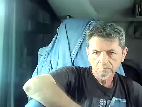 Snapshot of czarek888 chatting on 14, 9, 2025 czarek888 online show from 14, 9, 2025