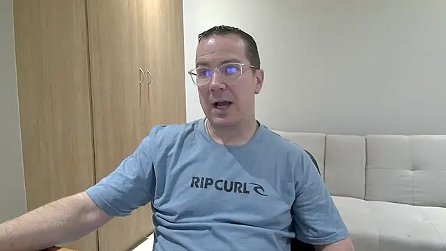 BrettJ81 online show from 9, 1, 2026