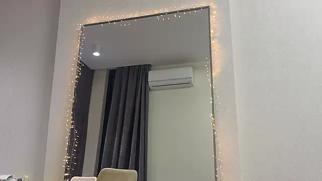 mommy nadin online show from 25, 3, 2026