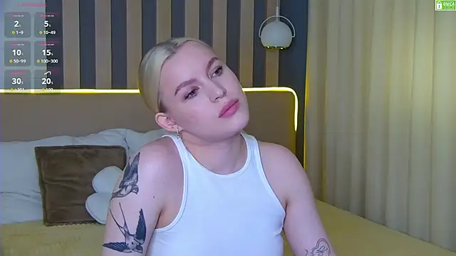 Snapshot of AmaliaBell chatting on 12, 7, 2026 AmaliaBell online show from 12, 7, 2026