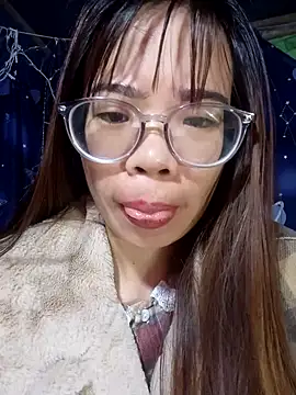   Mai-love19   online show from 21, 11, 2025