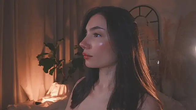 AmyArmstrong online show from 27, 9, 2025