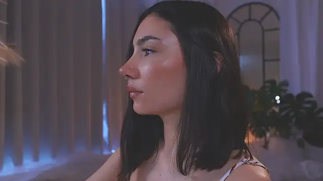 AmyArmstrong online show from 15, 11, 2025