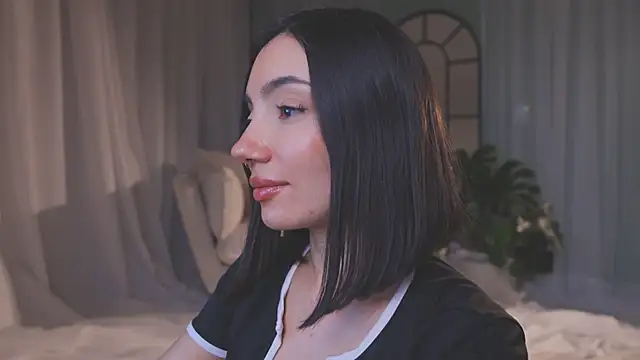 AmyArmstrong online show from 28, 2, 2026