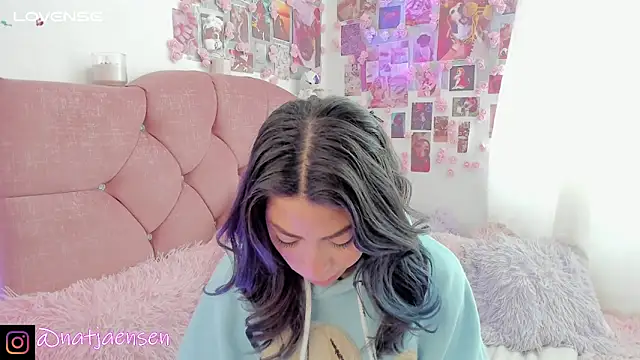 natalie jaensen online show from 14, 3, 2025