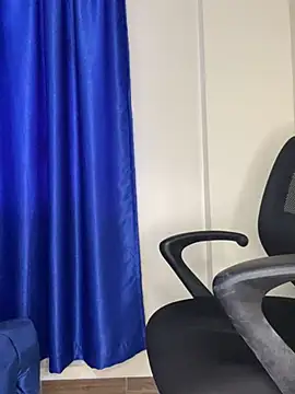 Snapshot of Bigbooob4 chatting on 24, 12, 2024 Bigbooob4 online show from 24, 12, 2024