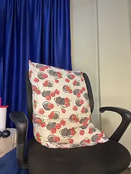 Snapshot of Bigbooob4 chatting on 7, 3, 2025 Bigbooob4 online show from 7, 3, 2025