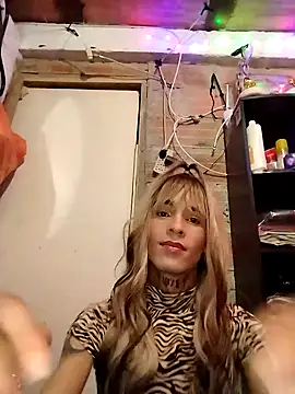 333kristal777 online show from 4, 2, 2025